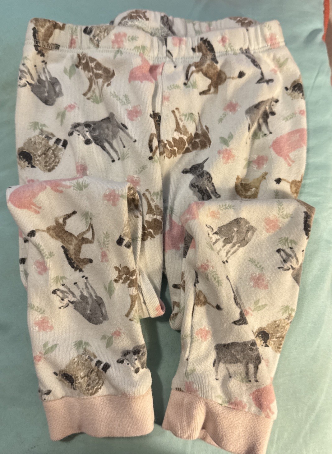 burts bees kids pajamas Featuring Farm Animals Size 3T