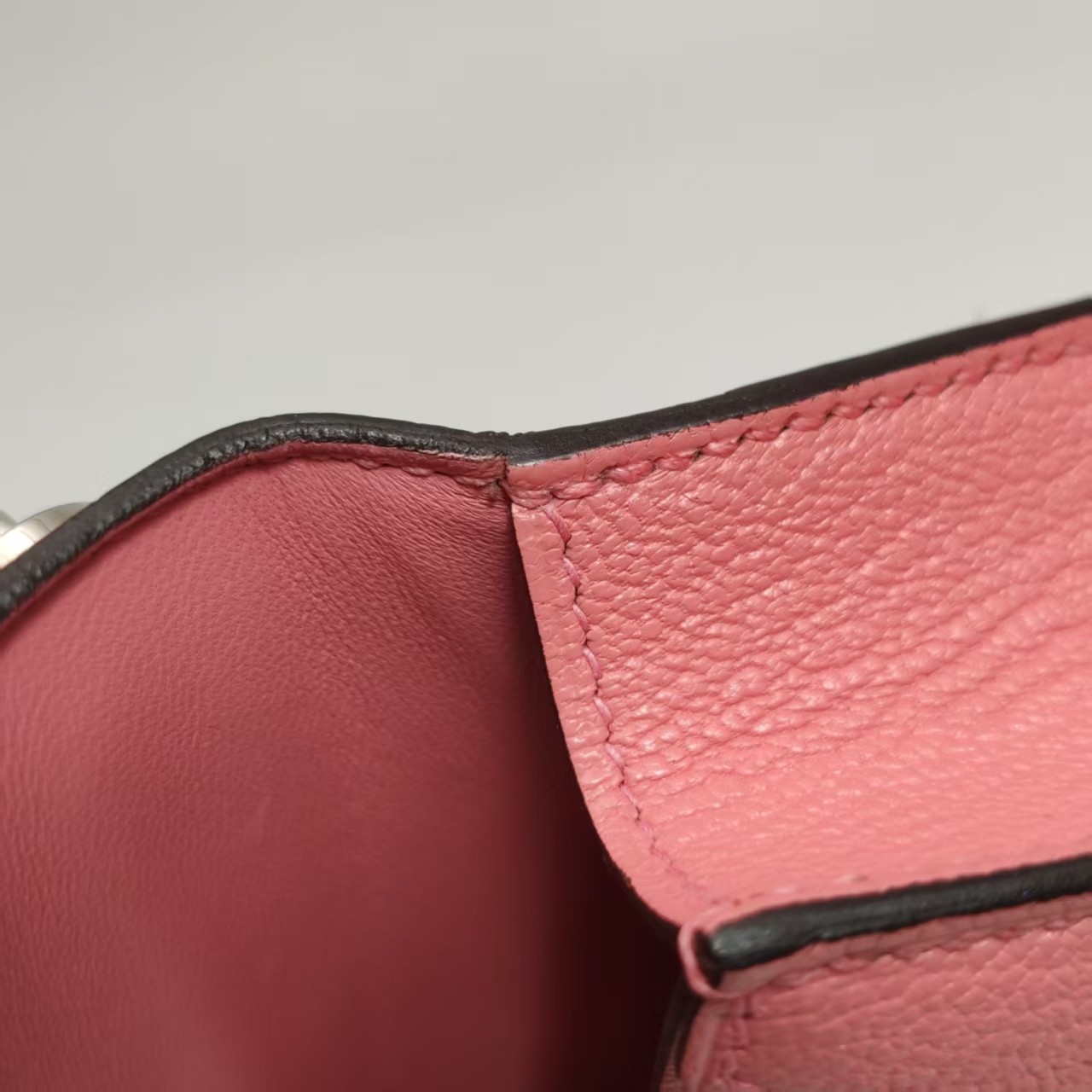 Hermes Verrou Mini 17 Wide Strap Chevre Rose Confetti 1Q Pink Silver HW PHW Auth