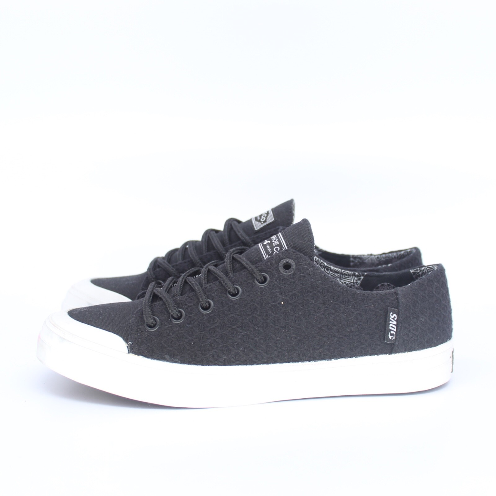 DVS Shoes Edmon Sneakers Women US 6 Black