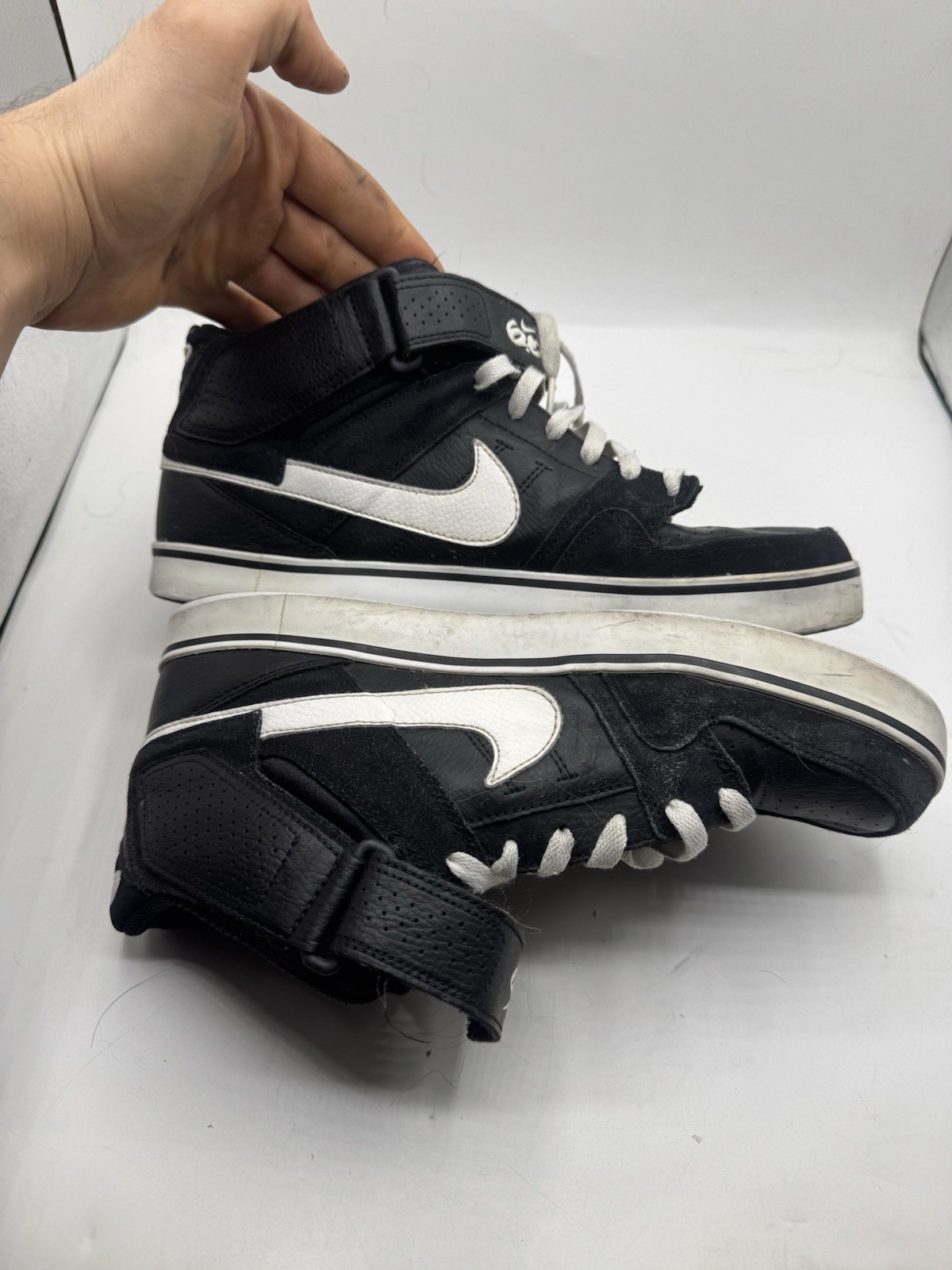 Nike Men’s SB 6.0 Zoom Mogan Mid 2 Black White Skate Shoes Size 11 487944-010