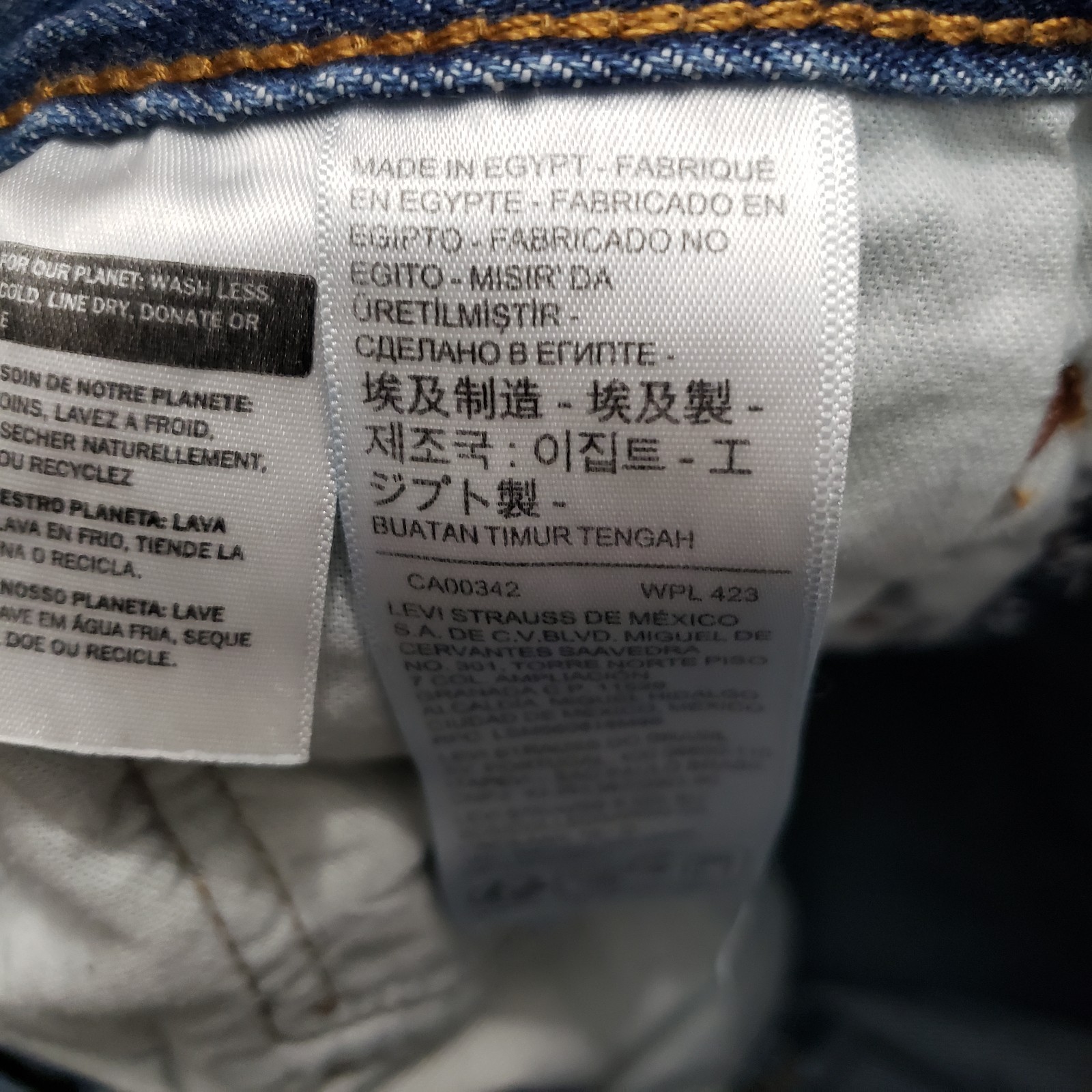 Levi’s 501 Jeans Mens 30×30 Blue Straight Leg Button Fly Denim Medium Wash