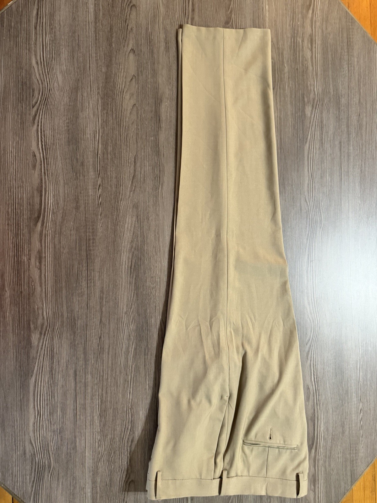 Haggar Premium Comfort Men’s Beige Dress Pants Classic Fit Flat Front 34W