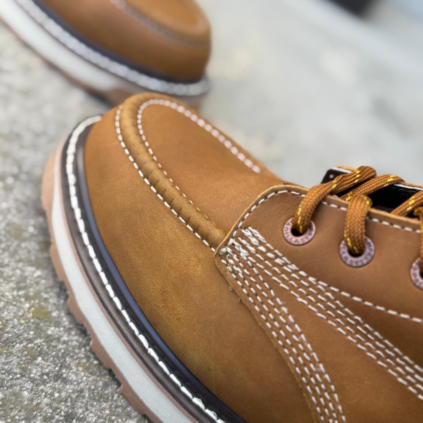 MENS MOC TOE WORK BOOT LACE UP SPEED HOOKS SOFT TOE CUSHIONED INSOLE MADE IN MEX