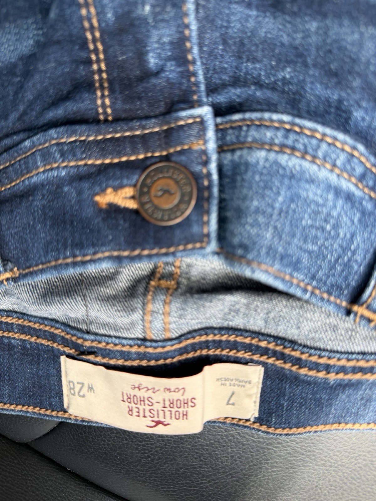 Hollister Juniors 7 Blue Denim Cut-Off Short-Shorts Low Rise 28W Pockets