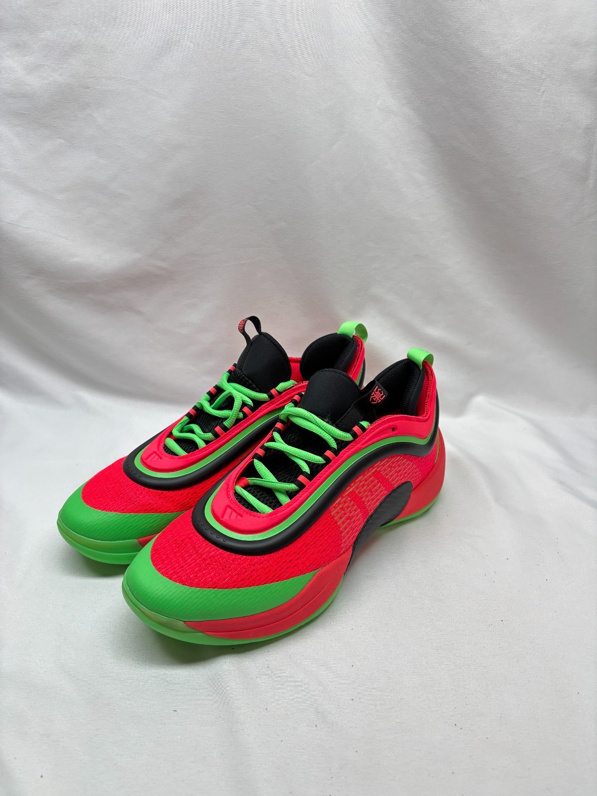 Adidas D.O.N. Issue #6 Big Apple Basketball Shoes Men Size 10 #JI1547