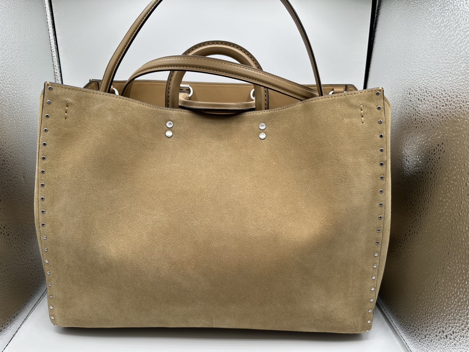 COACH Rogue 39 w/ Silver hardware & Peanut Suede CU750