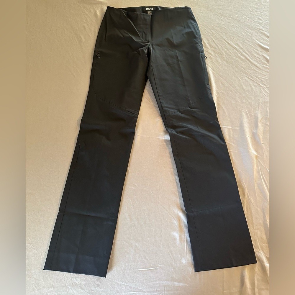DKNY Black Active Stretch Ankle Pants Size 4 NWOT