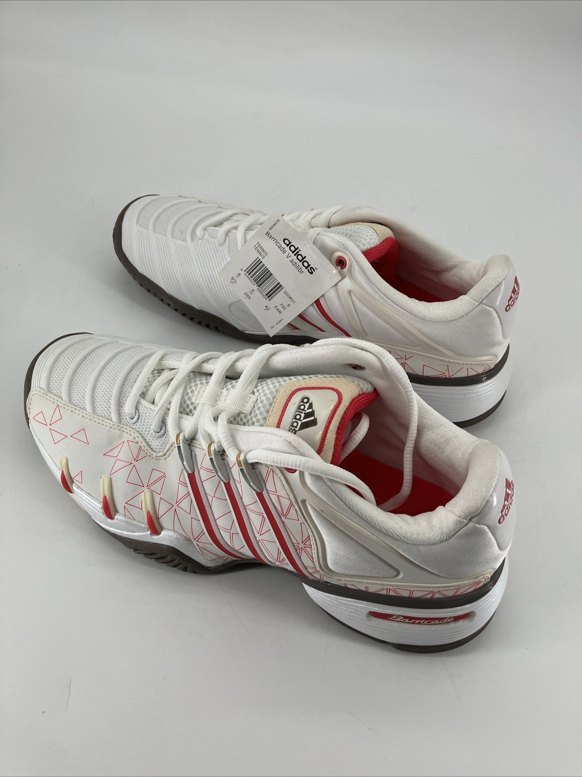 Size 9.5 WOMENS ADIDAS BARRICADE V TENNIS PICKLEBALL SNEAKERS SHOES G03631