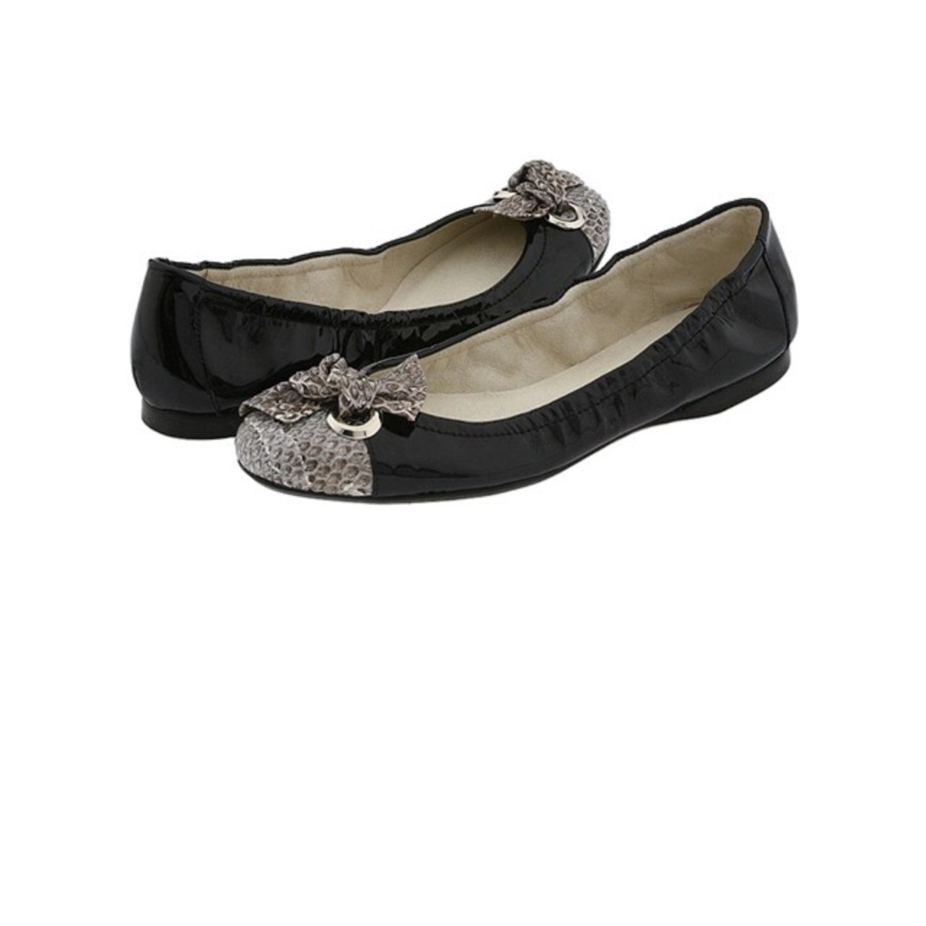 Stuart Weitzman ballet flats with Beige Snakeskin Toe – New without tags