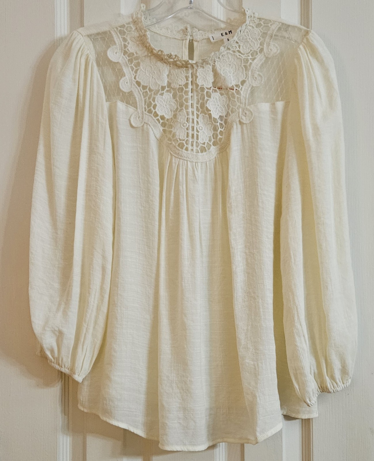 E&M Lace Bodice Long Sleeve Blouse Sz. S Cream NEW