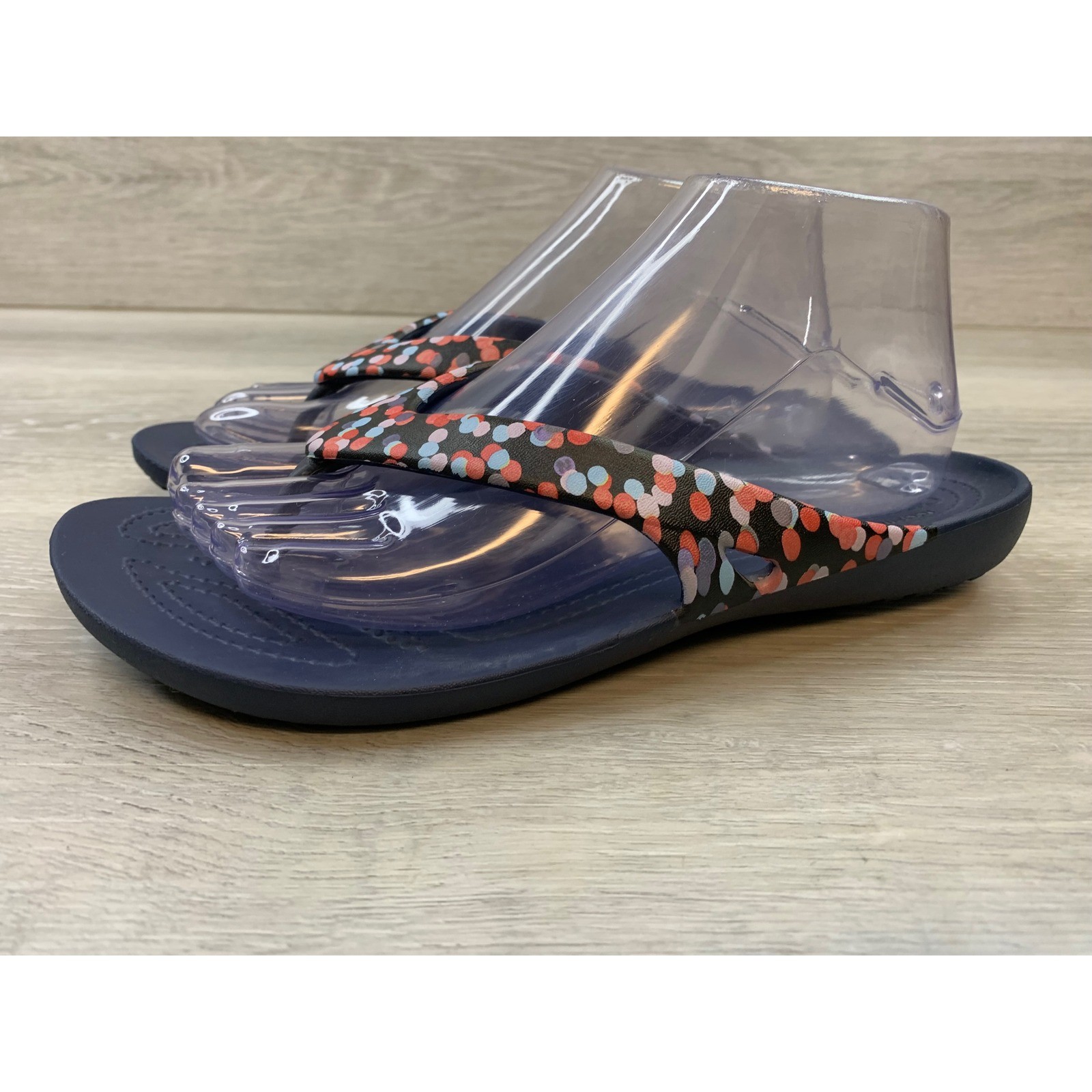 Crocs Kadee II Women’s Sandals Flip Flops Navy Blue Polka Dot Straps 9 Shoes