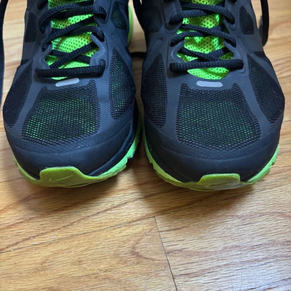 Nike Air Max Dynasty Black Volt Green Running Shoes Men’s US 8 EU 41 487975-013