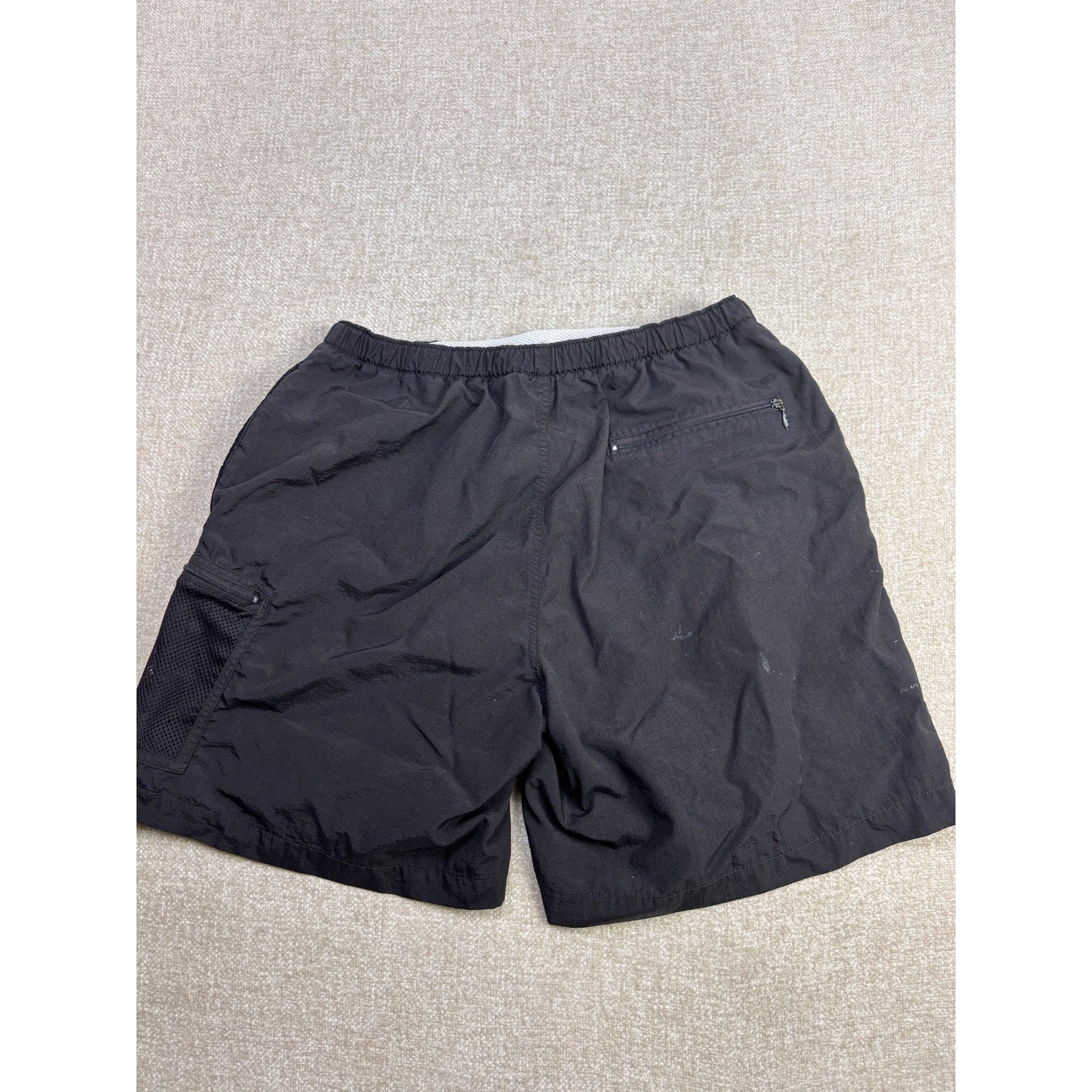 Columbia Mens Black Nylon Cargo Hiking Shorts Mesh Lined Size Medium