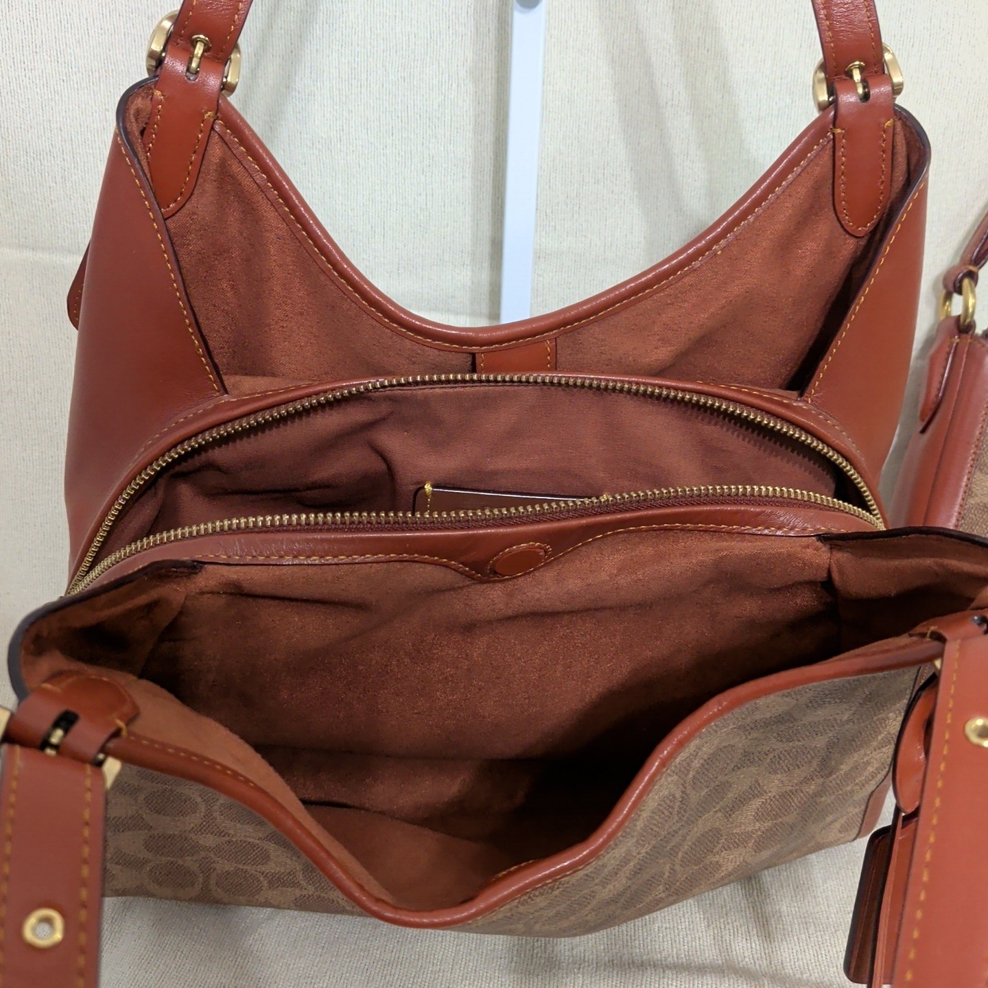 Coach 3-Piece Set: C4825 Lori & Sutton & Wallet in Leather-Tan Rust Collection