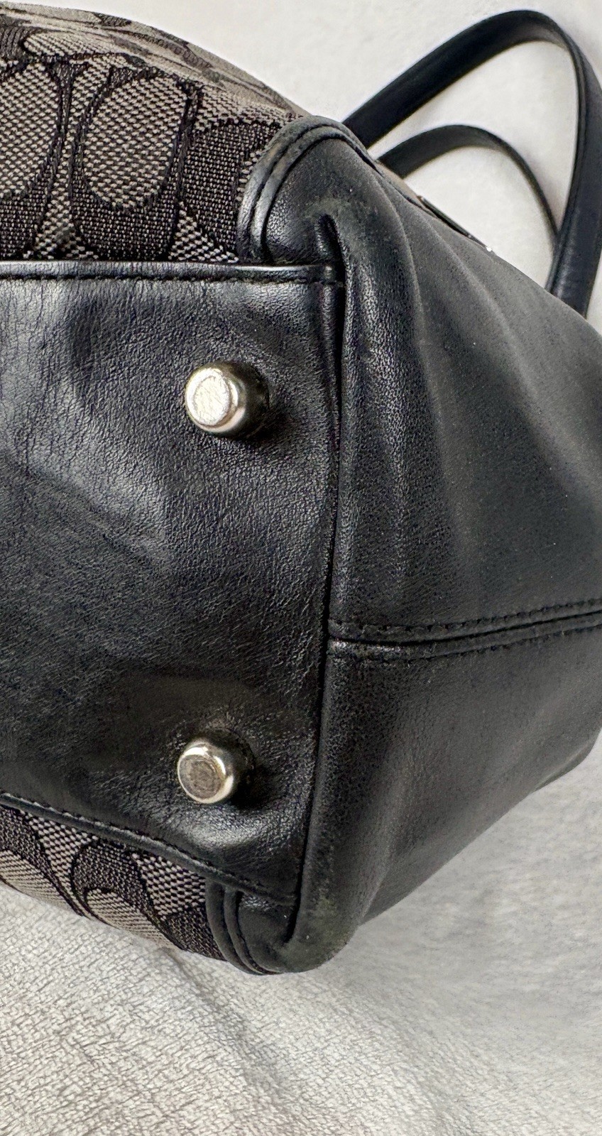 Coach Edie 31 In Signature Jacquard And Black Leather Trim With Charm