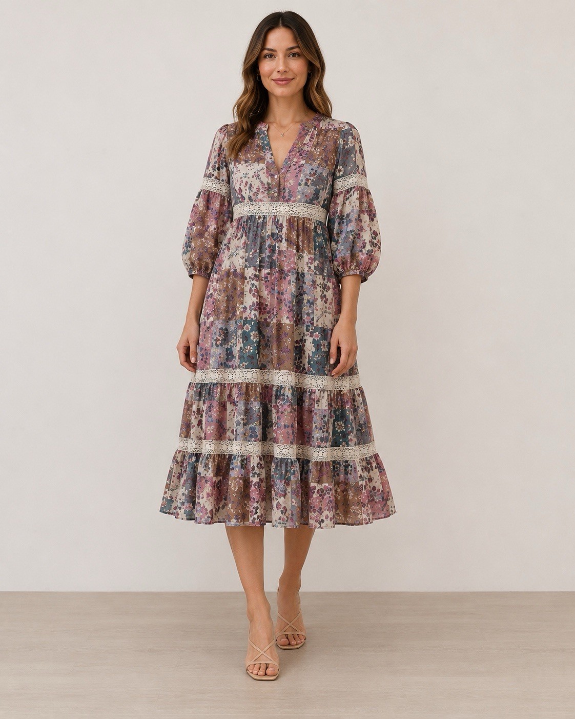 City Chic floral midi dress with lace in size M oversize, see measurements.