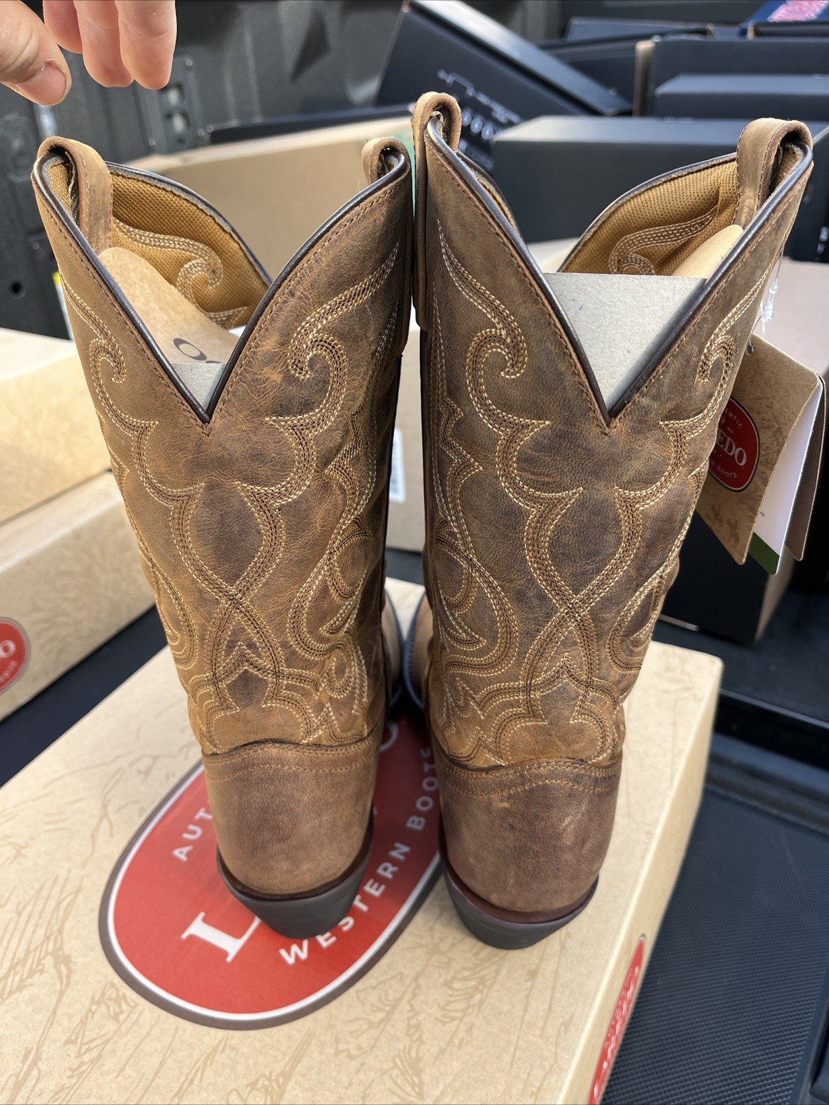Laredo Cowboy Boots Brown Leather Distressed Western 51112 Women’s Size 8 W NEW