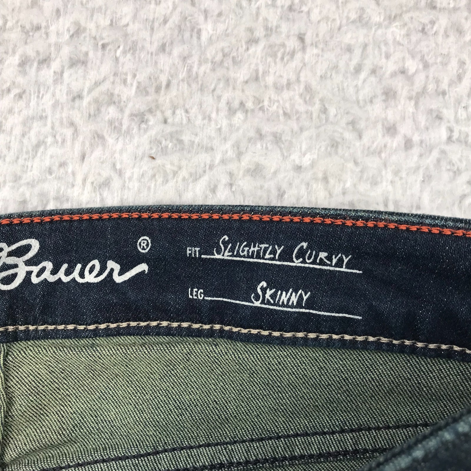 Eddie Bauer Jeans Womens 12 (33×27) Blue Slightly Curvy Skinny Stretch Denim NEW