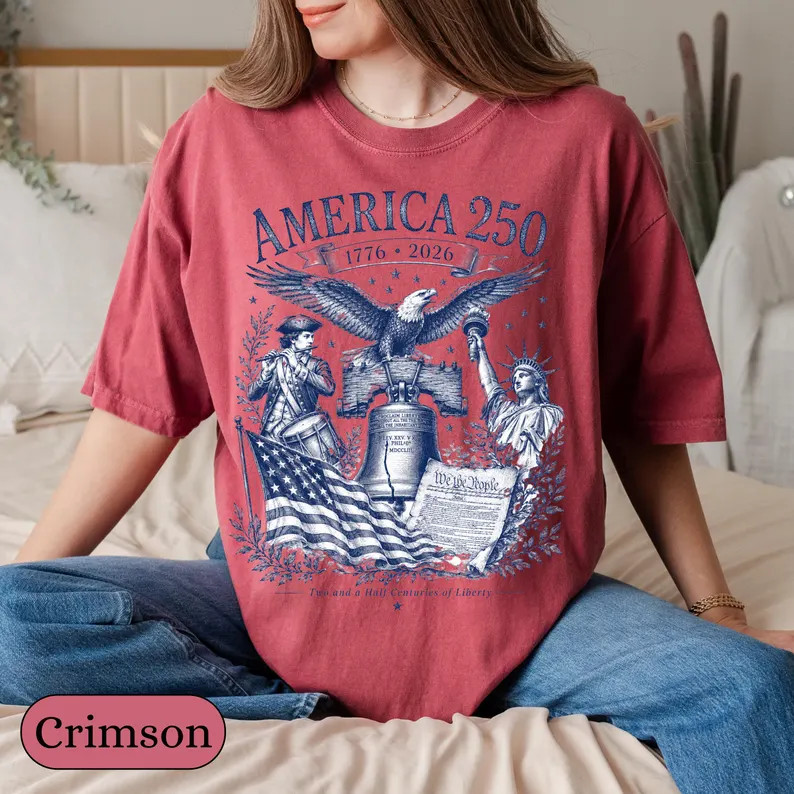 America Sketch Design Comfort Tee