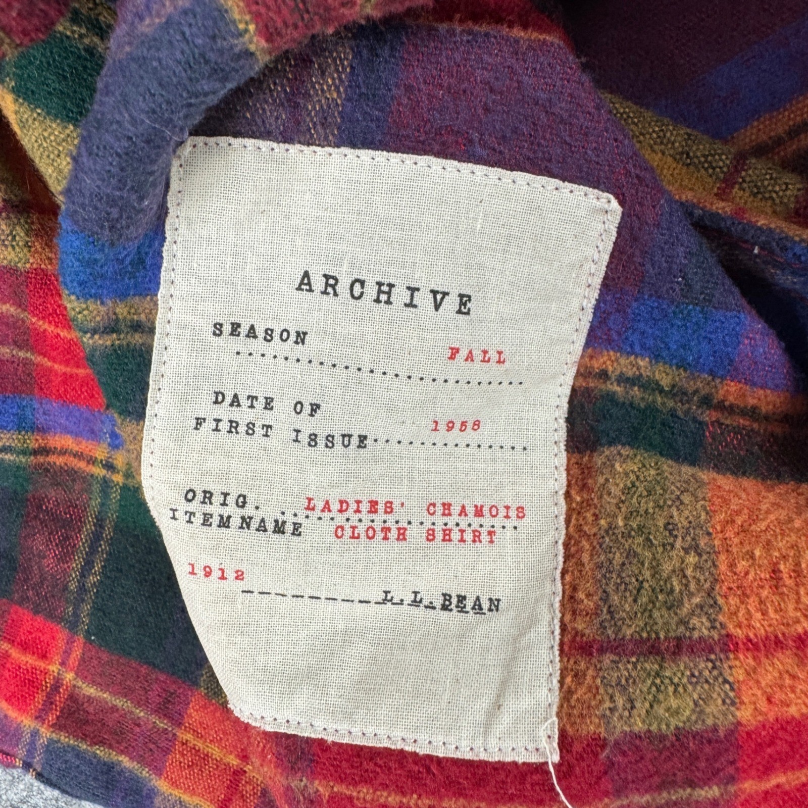 LL Bean Signature Archive Chamois Cloth Shirt XL Red Orange Plaid 502361
