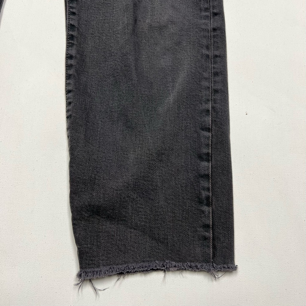 Levis Womens Cropped Jeans Dark Gray Charcoal Wash Stretch Frayed High Rise 30