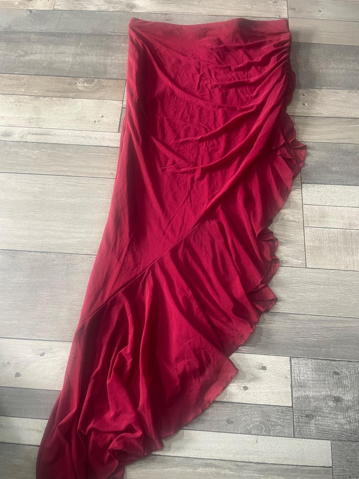 lovely ladies shein asymmetrical hemline deep red ruffle skirt large size 12-14