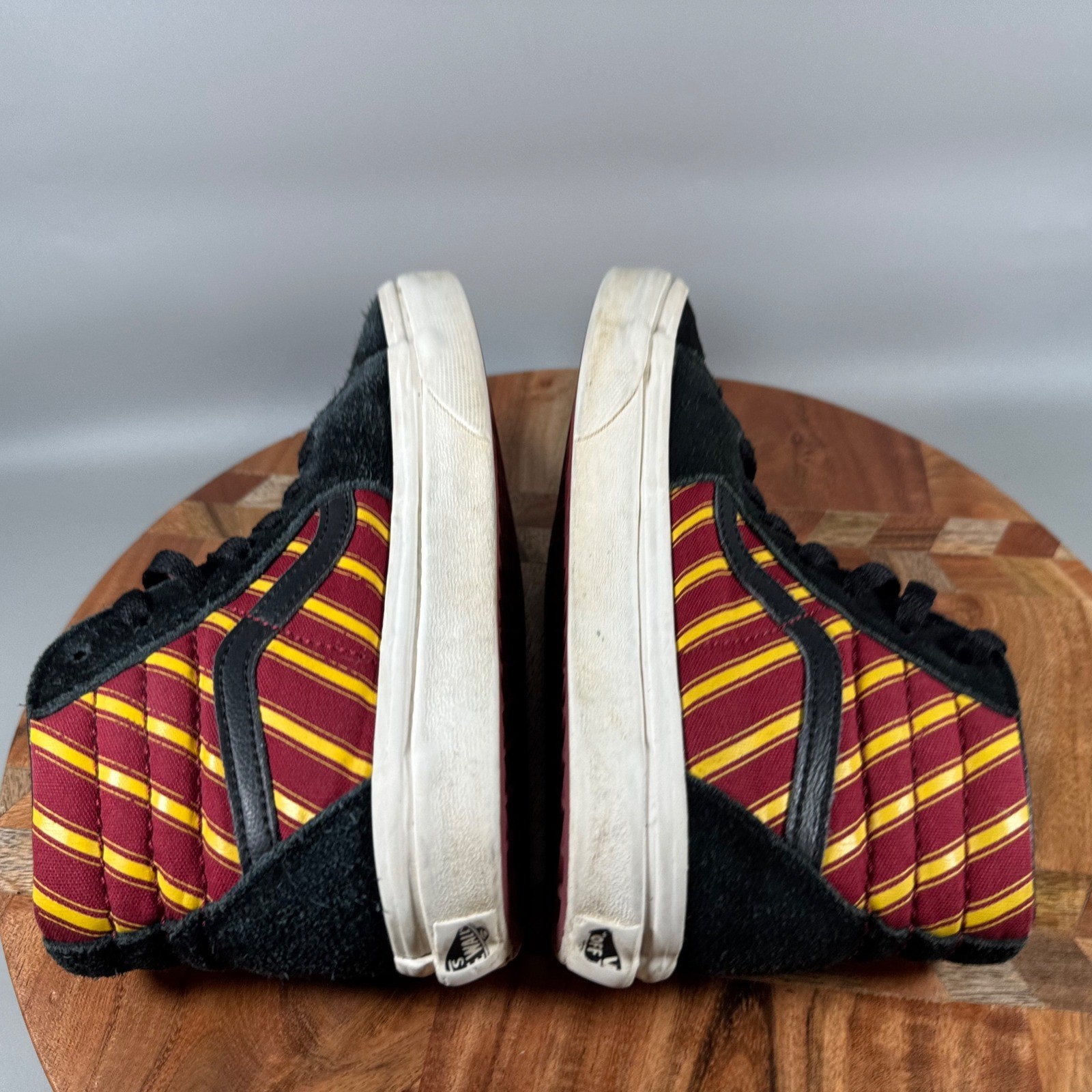 Vans Harry Potter Gryffindor Sk8-Hi Black Red Gold Kids Size 2.0 Sneakers