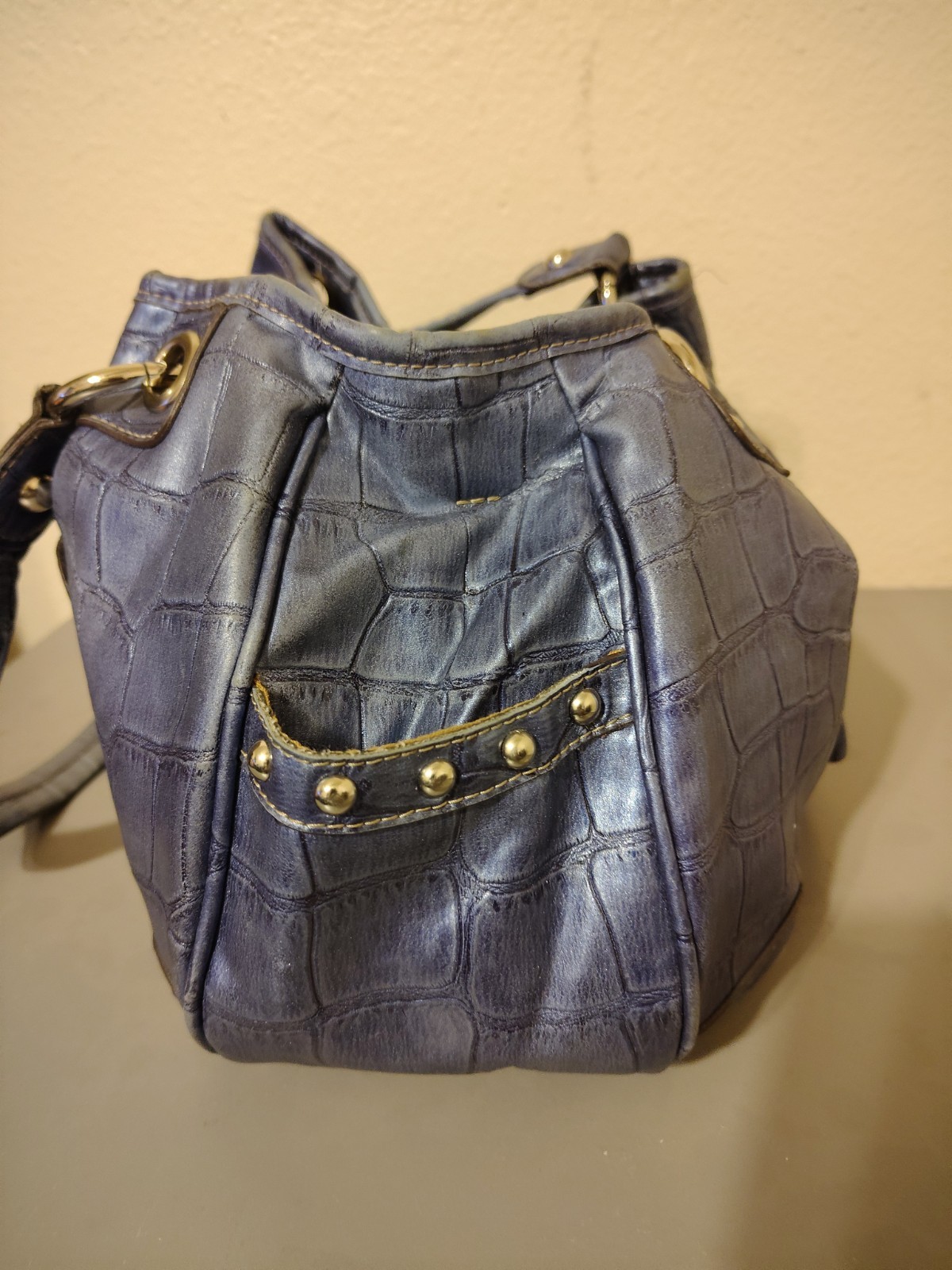 Kathy VanZeeland Metallic Silver Croc-Embossed Handbag with Crest Emblem
