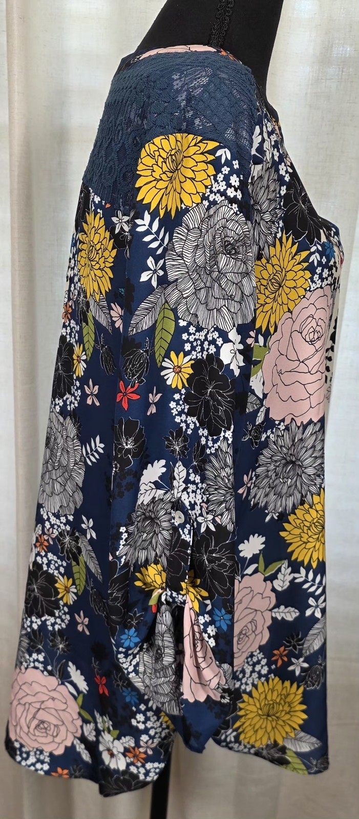 Zac & Rachel Top XL Navy Floral Lace Yoke Boho Tunic Blouse 3/4 Sleeve V-Neck