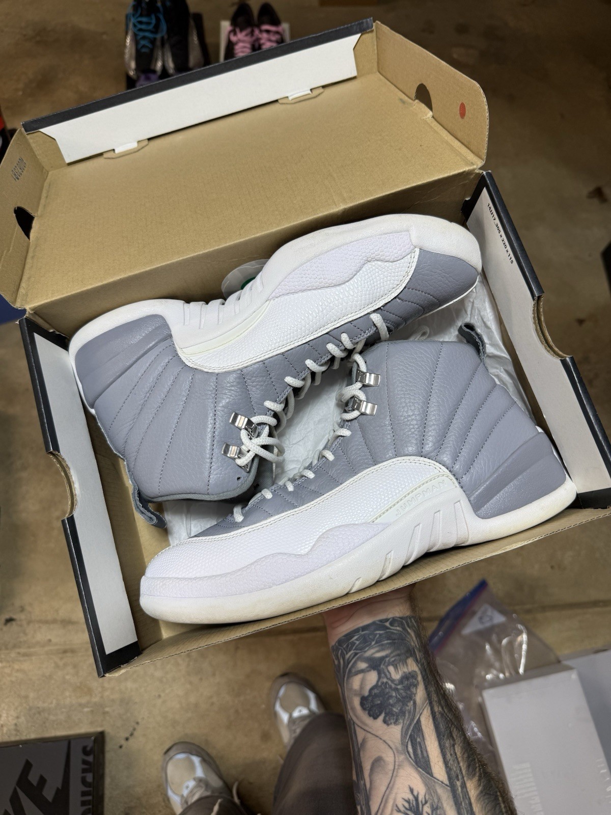 Jordan 12 Stealth 2022 – Size 9.5
