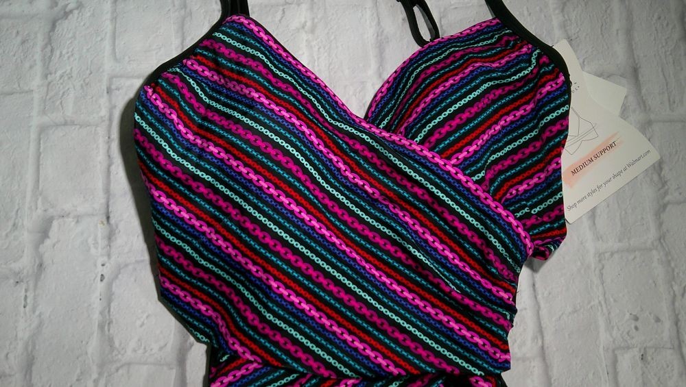 NWT Miracle Brands Embrace Your Curves One Piece Swimsuit Makenna M 8-10