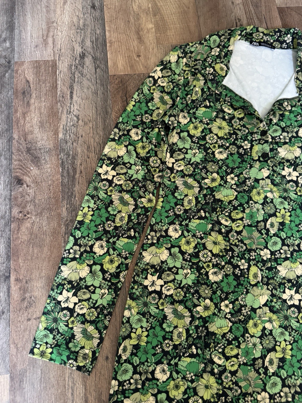 Zara Womens Small Green Floral Mini Dress Long Sleeve Collared Button Front