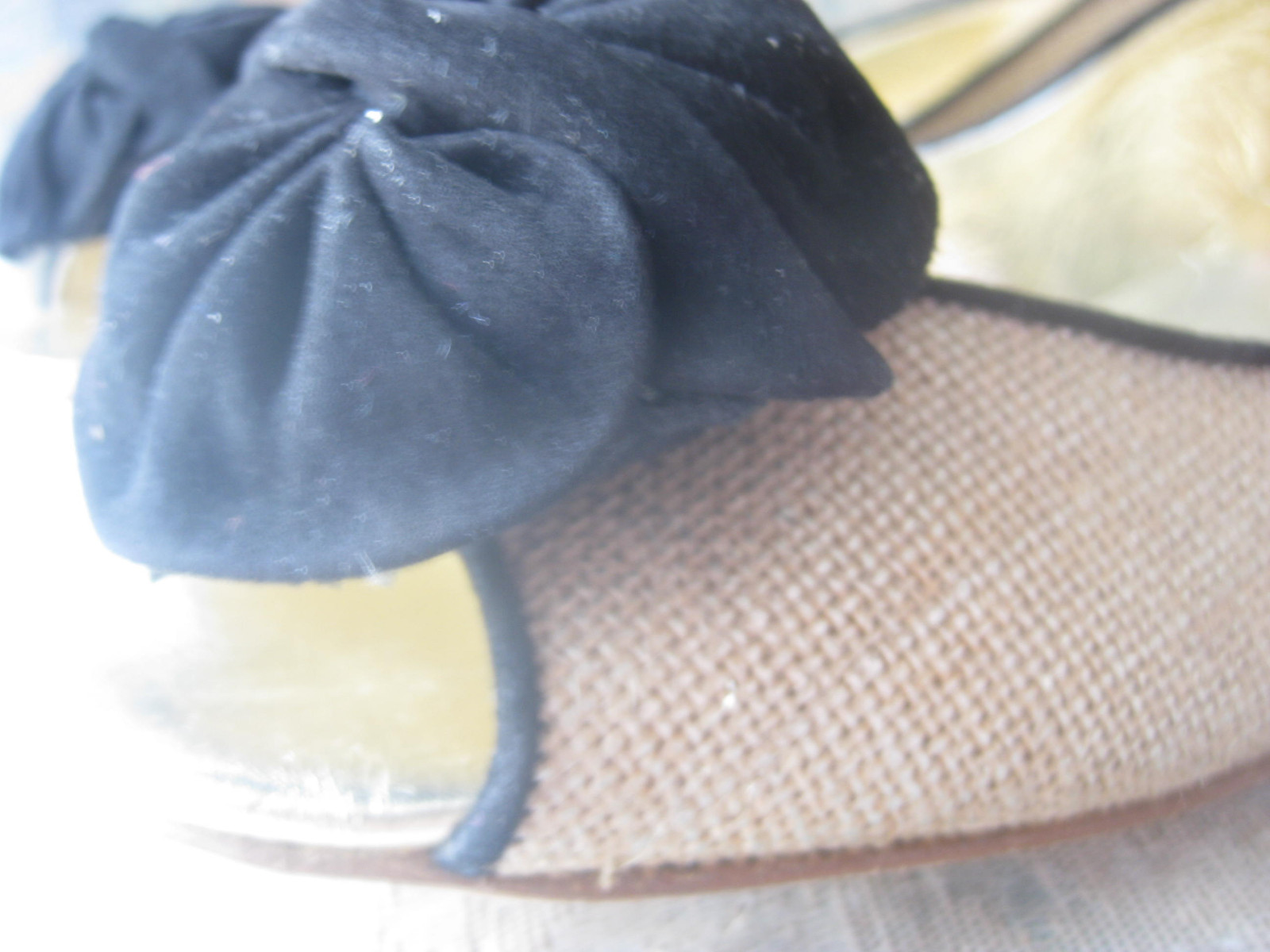 claudia ciuti shoes flats open toe new size 10.5 beige black
