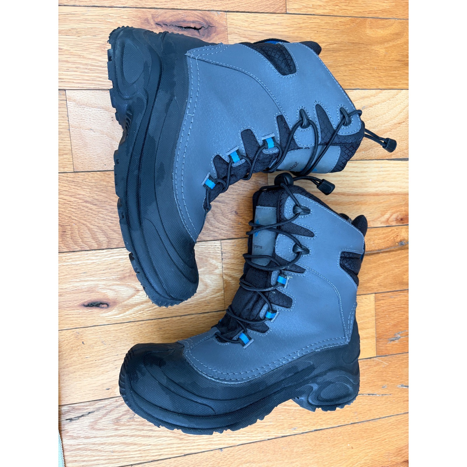 Columbia Kids’ Bugaboot Celsius waterproof insulated winter boots size 5