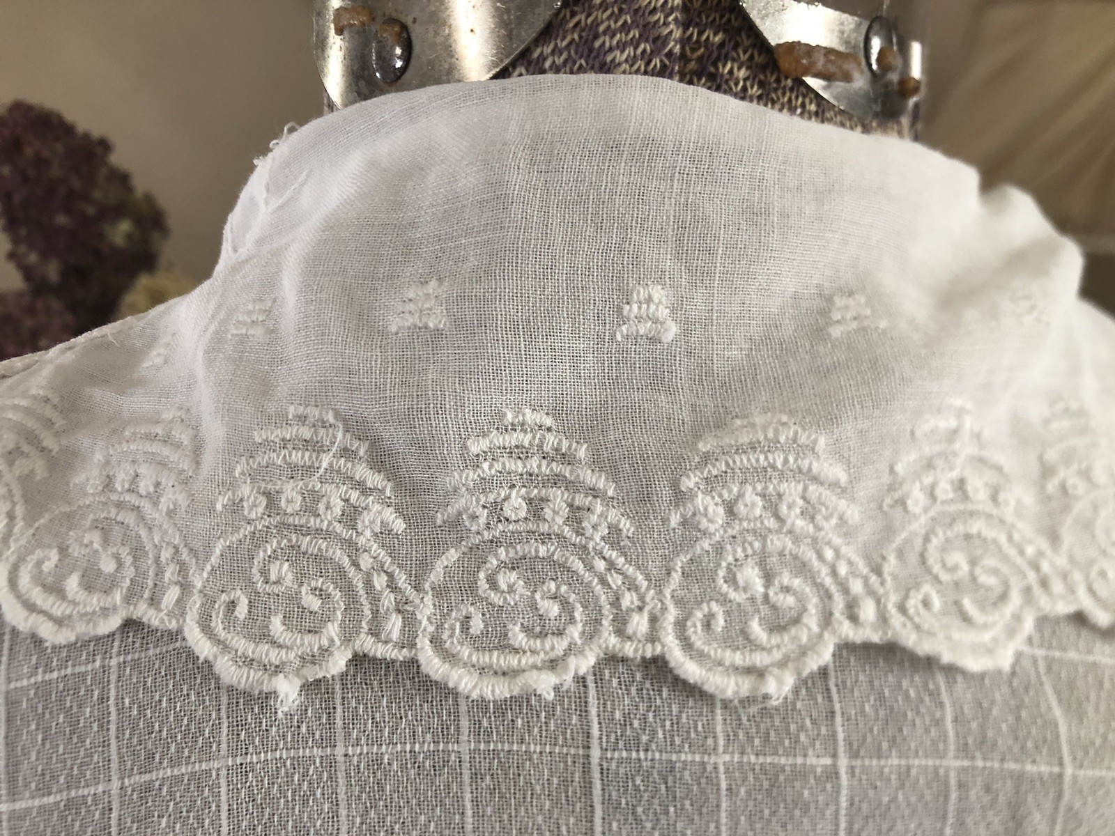 Vintage Antique 1900’s Embroidery Trim Fine Cotton Pretty Detail Blouse B 34/36”