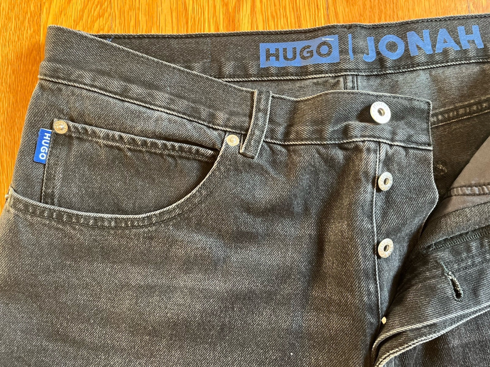 NWT Hugo Boss Jonah Straight Mens Jeans Size W36 X L32 Black