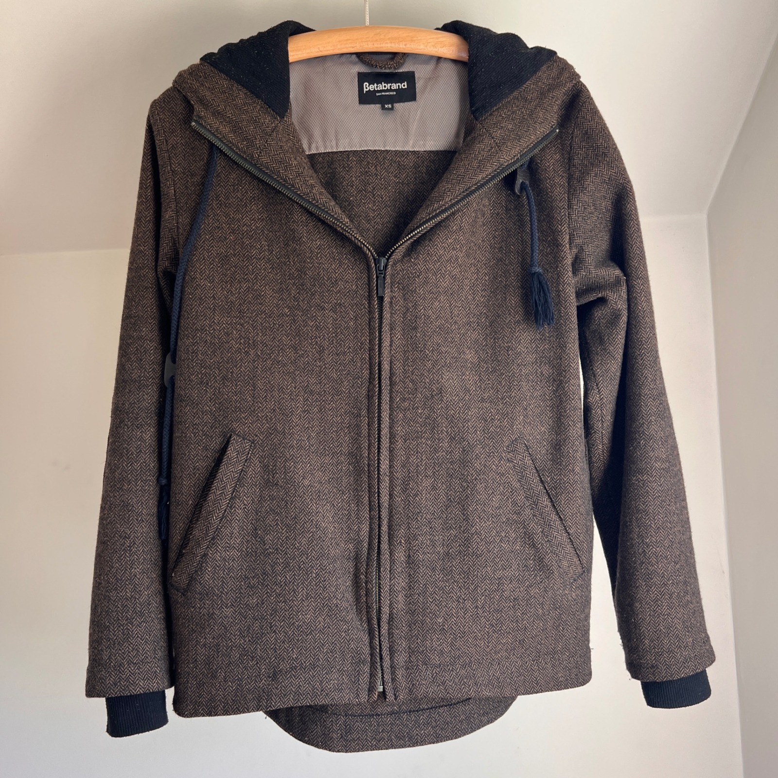 Betabrand Herringbone Academic Zip Front Hoodie Jacket Wool Brown Elbow Patches