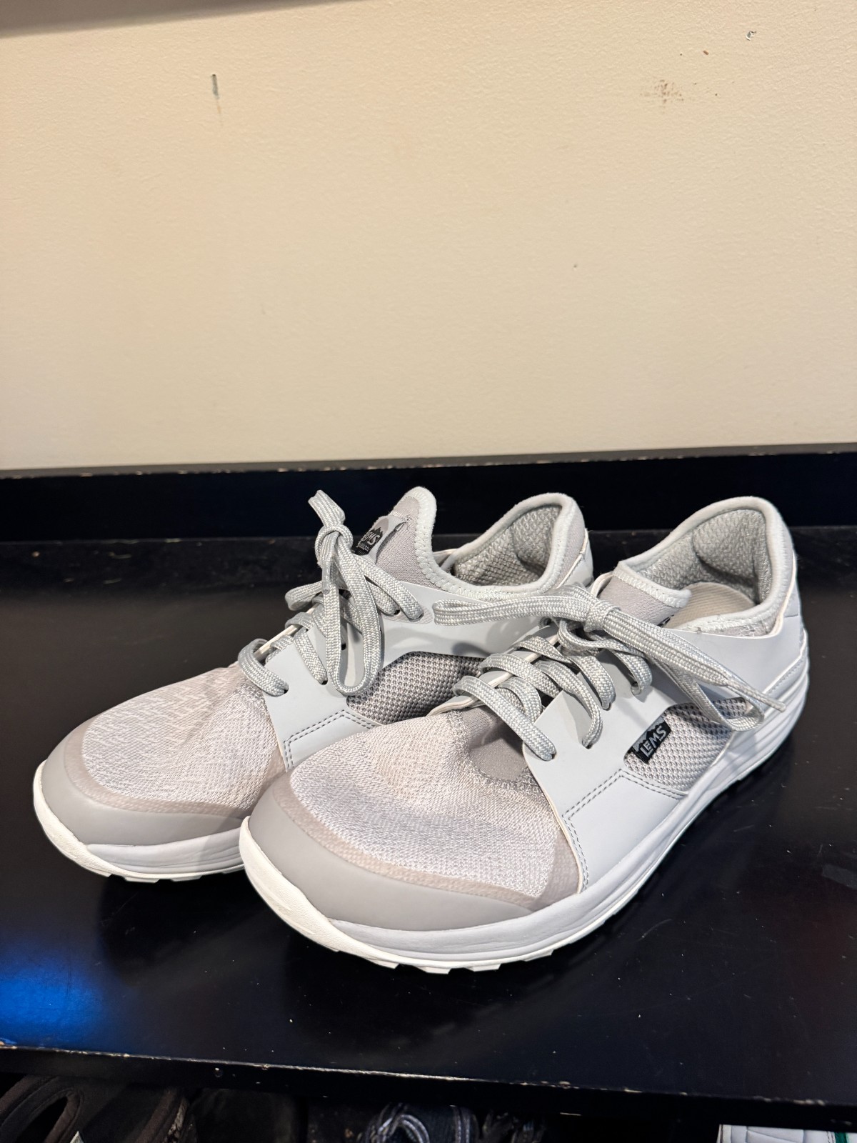 Lems Shoes Men Gray Athletic Size 10.5 — Worn Twice Read Description