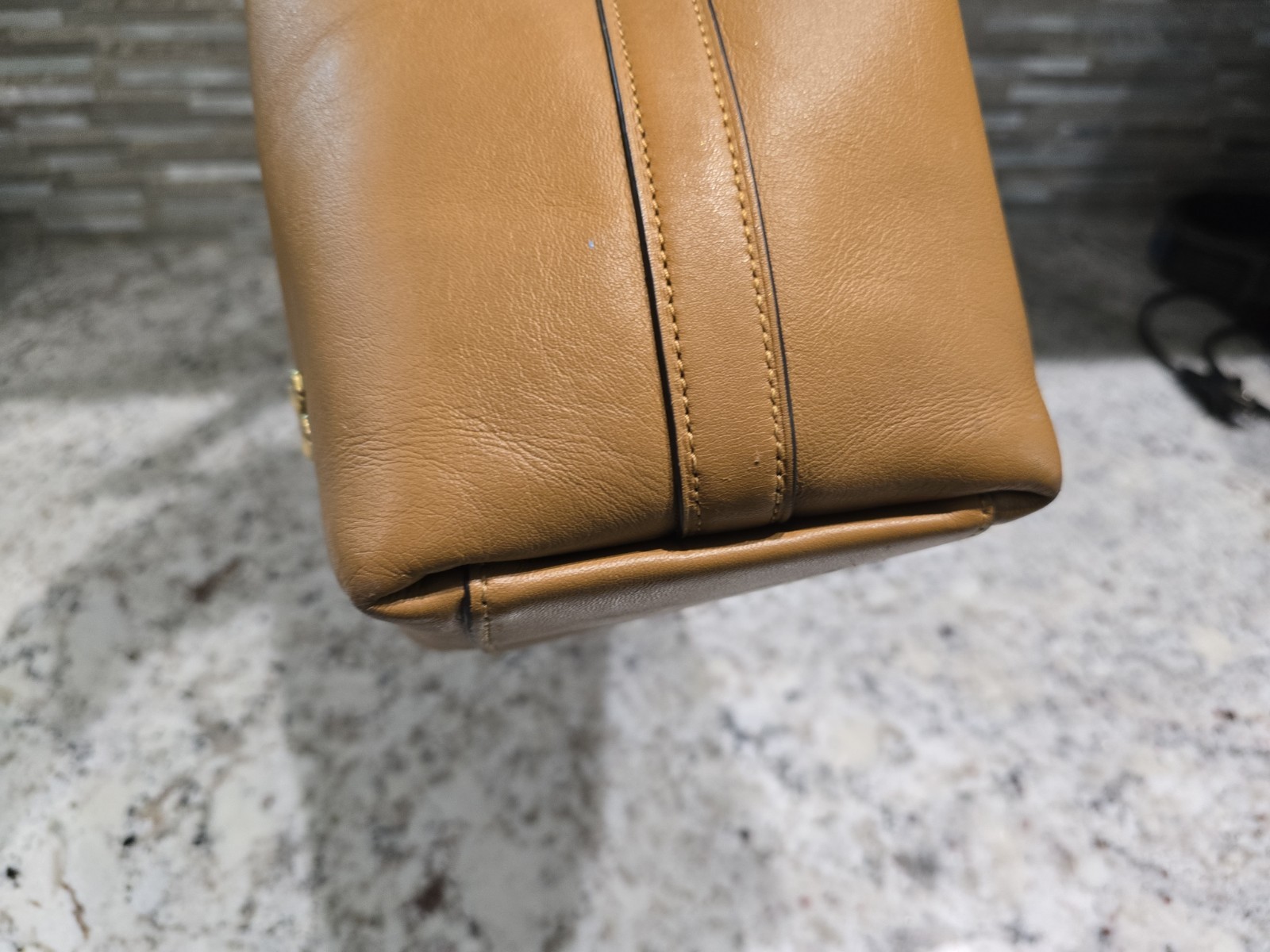 Coach Juliet Leather Shoulder Bag 38 Honey Brown. No Dust Bag With Purchase.