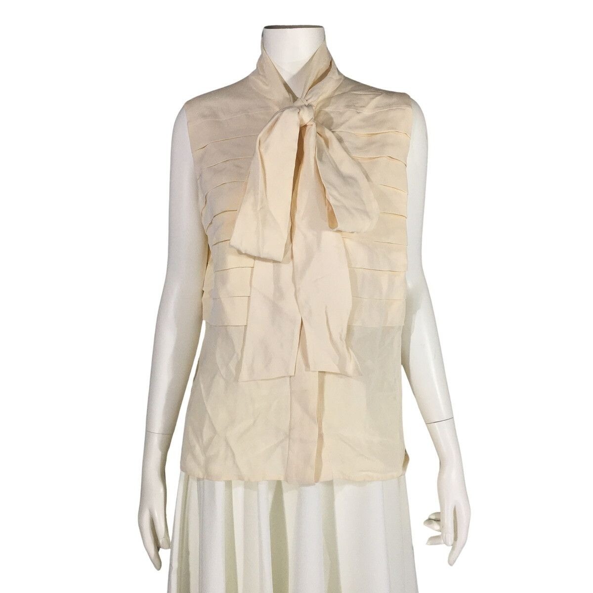 CHANEL SLEEVELESS BOW TIES TOP SILK 06A P28987V11356 shirts blouse women 40