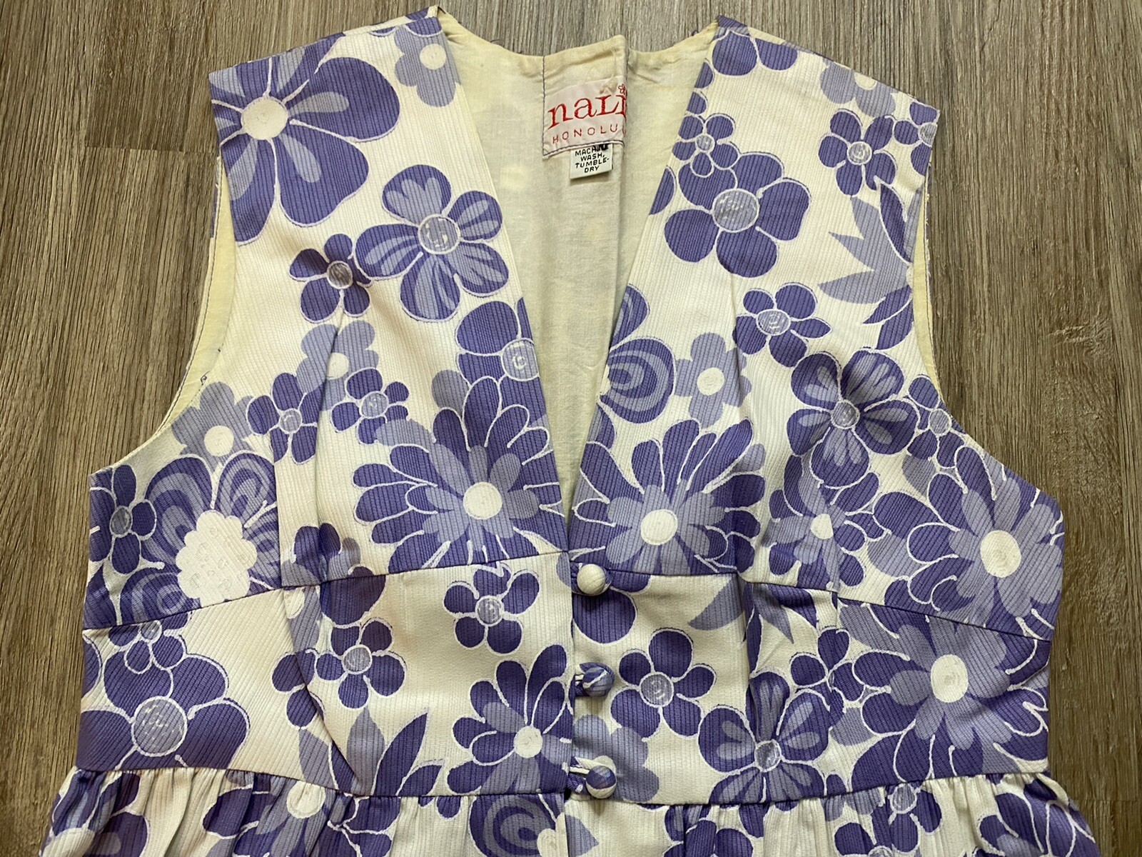 Vintage 1960’s Nalii Honolulu Hawaii Mod Pin-up Pleated Purple Flower Dress