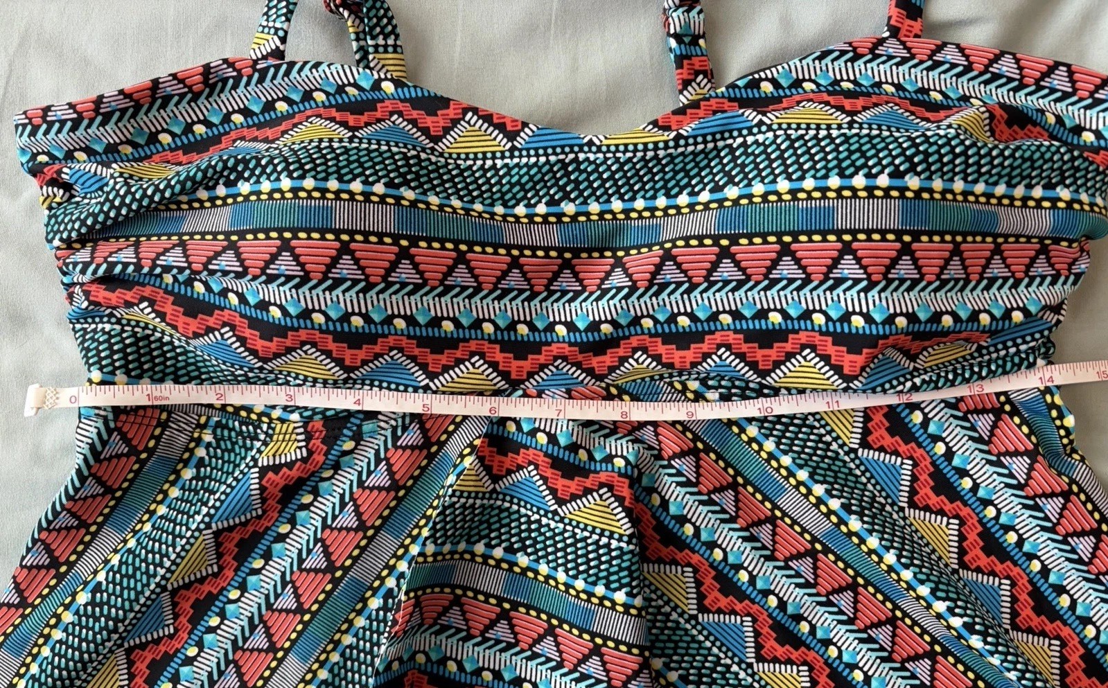 Women’s Multicolor Patterned Flyaway Tankini Top Only, Adjustable Straps, Sz L