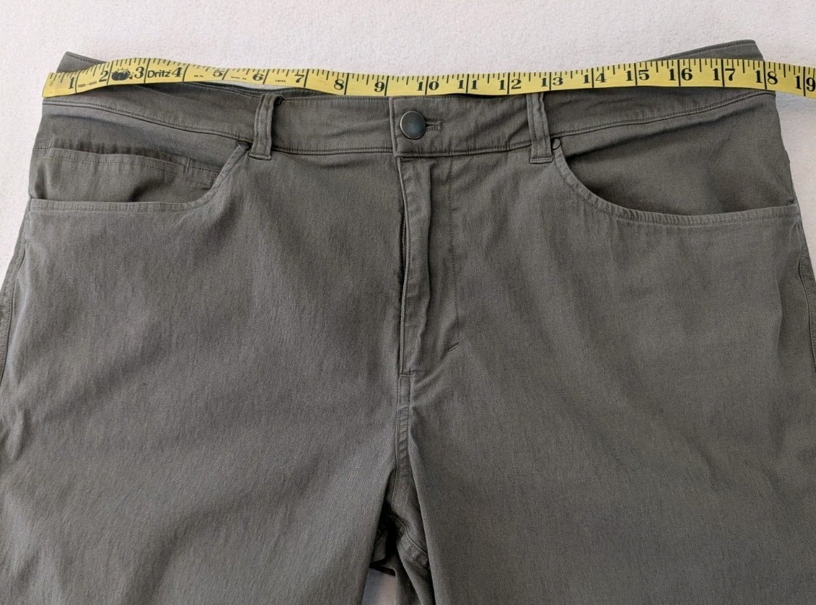 Lululemon Stretch Khaki Pants Waist 36″ Inseam 33″ Length 42″ Size 16 *READ