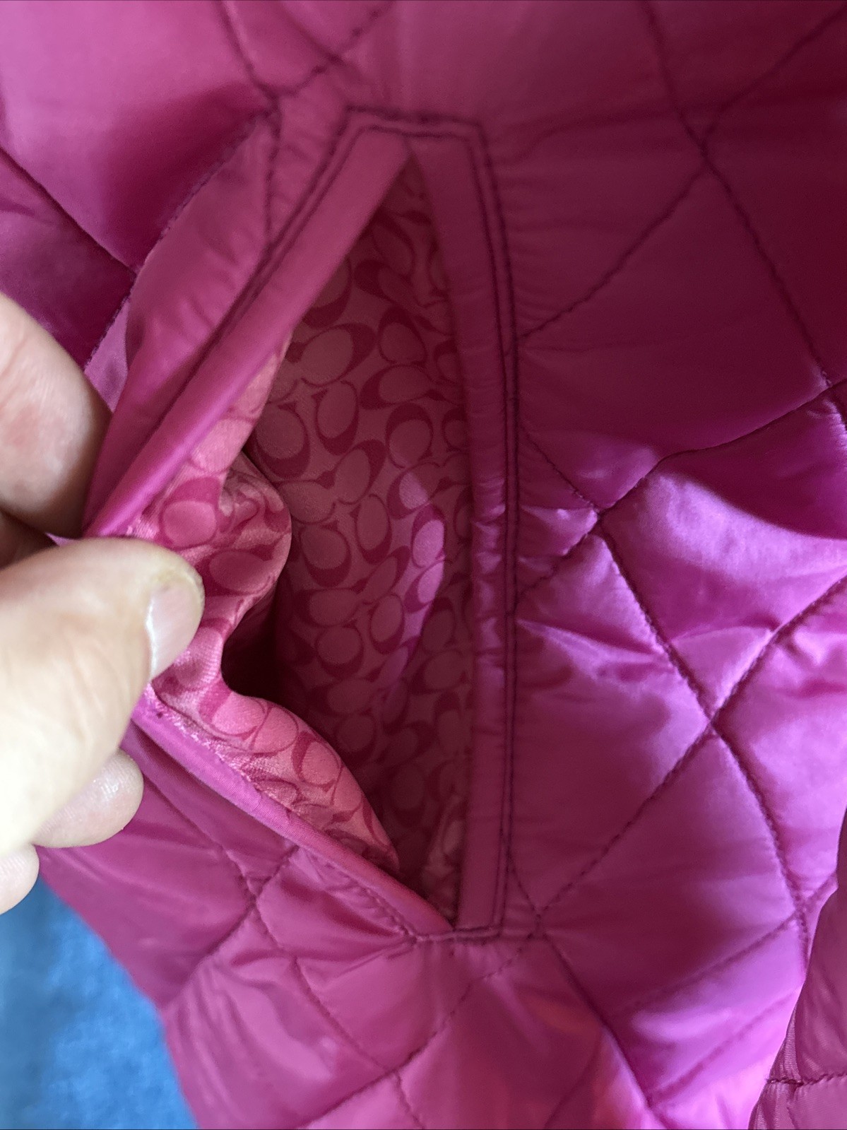 Coach Women Nylon Blended Quilted Logo Snap Button Jacket Rose S Puffer Coat