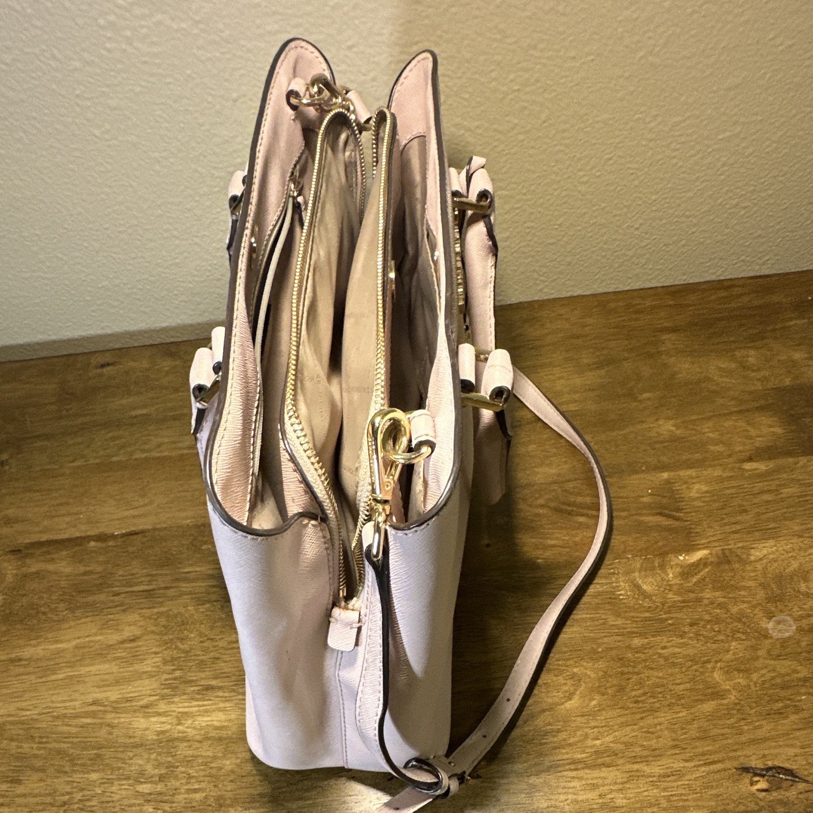 Michael Kors Pink Satchel Top Handle Bag Gold Hardware Zip, Detachable Strap