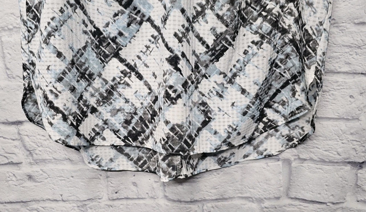 JONES NEW YORK S HIGH NECK METAL KEYHOLE CUT OUT PLEATED GEO CHECK CHIFFON TOP