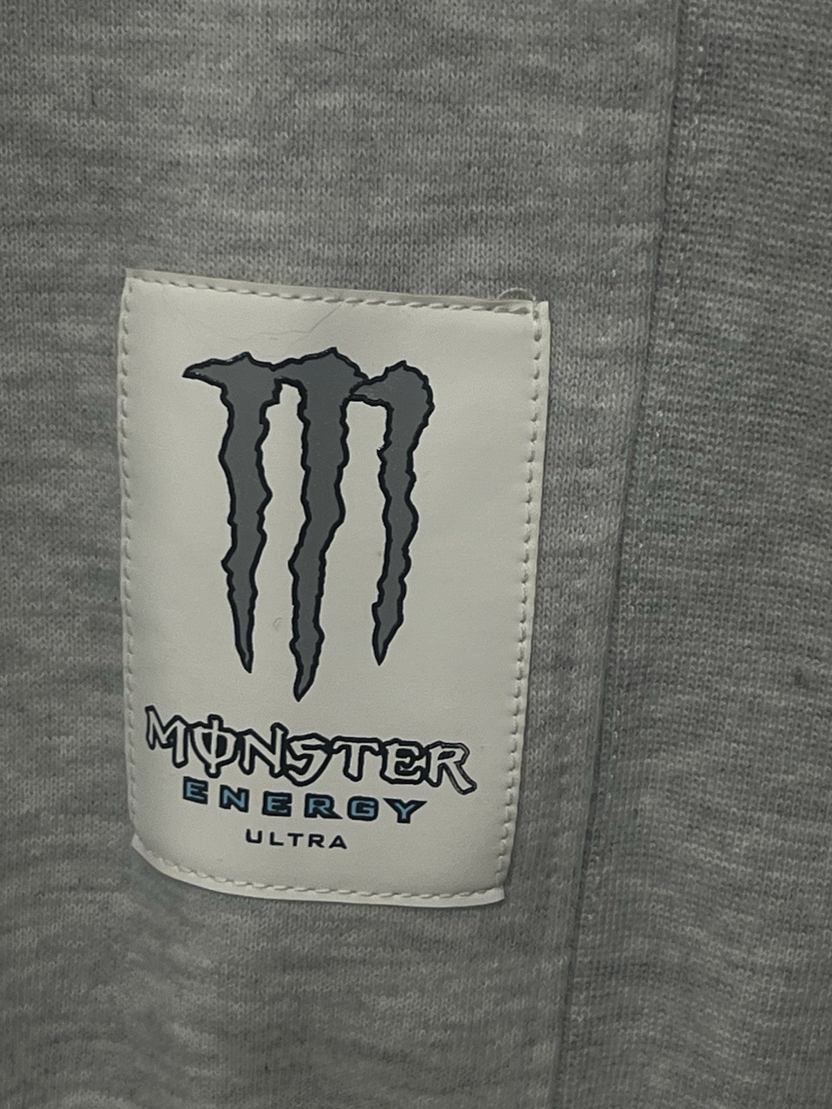 Monster Energy Ultra Sweatshirt Mens Medium M Gray Heather Graphic Crewneck