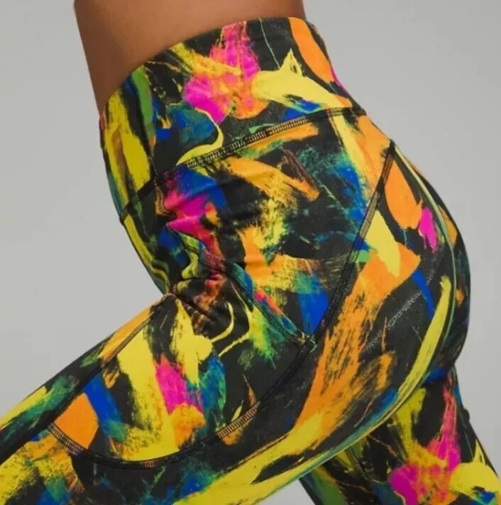 Lululemon Invigorate High-Rise Tight 25″ in Undertone Black Multi Size 6 – NWT