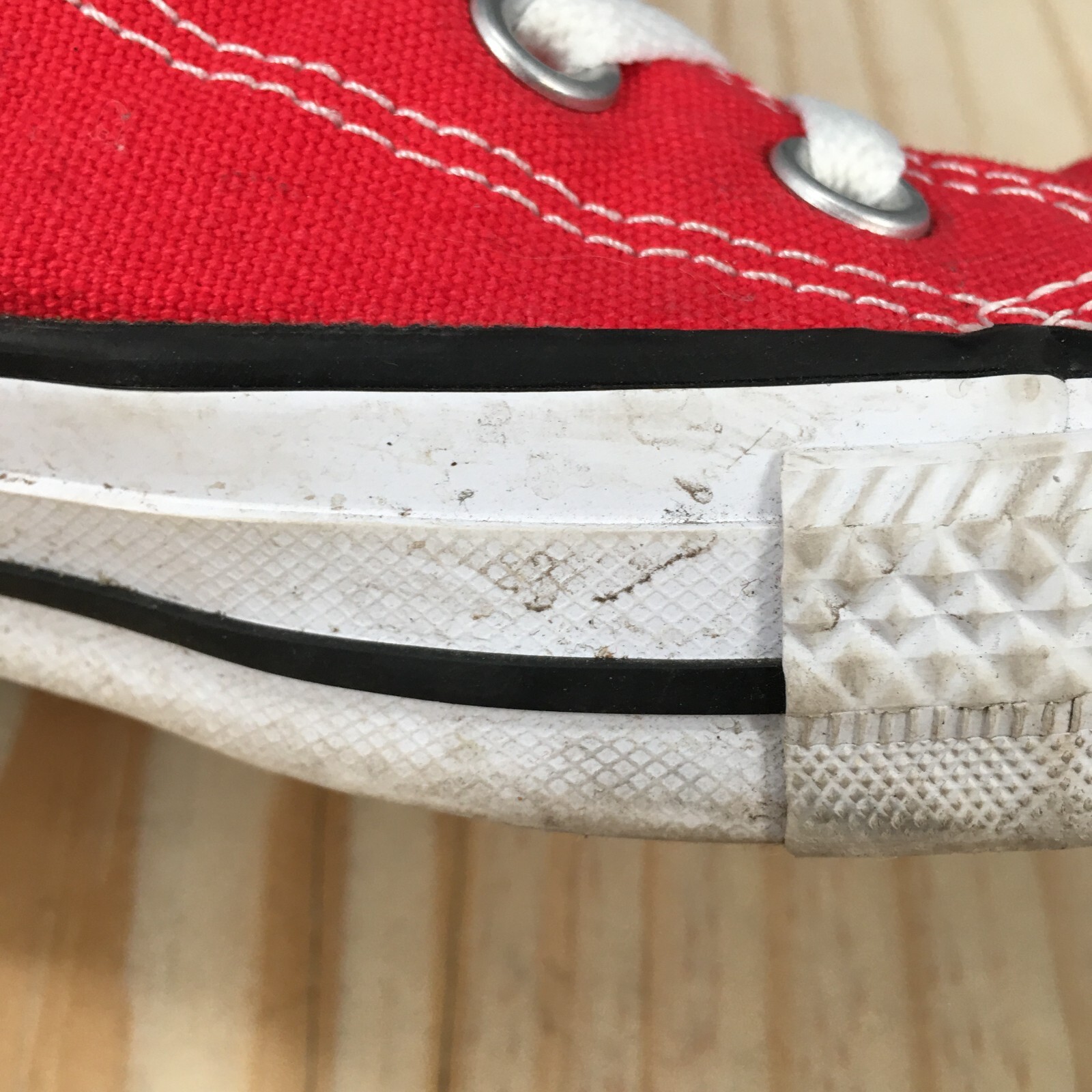 Converge Shoes Womens 8 CTAS Cap Toe Hi Top Sneakers W9621 Red Canvas Lace Up