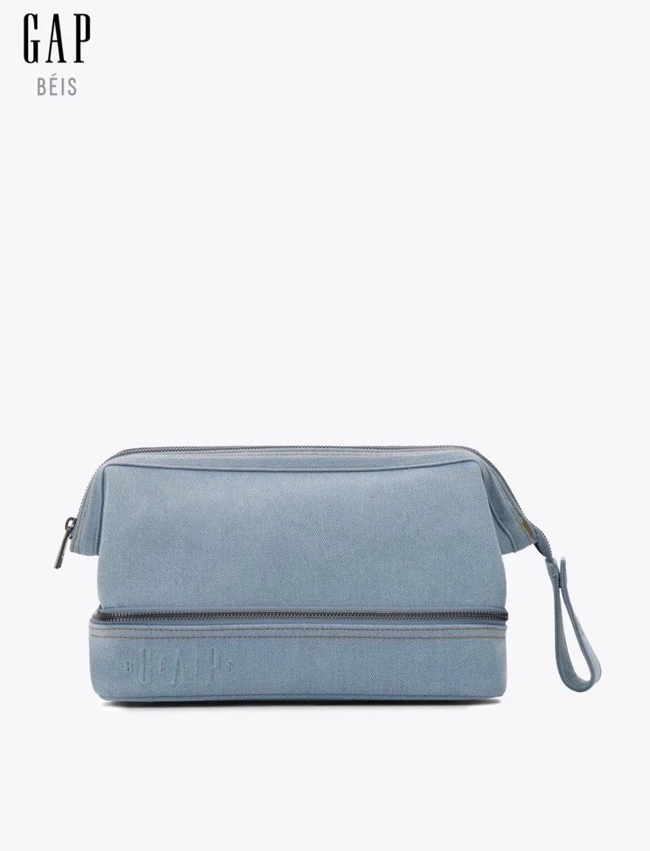 Gap x Beis The Dopp Kit